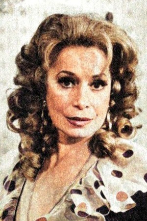 Cleyde Yáconis portrait