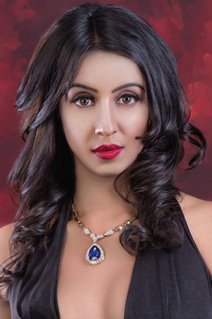 Sanjjanaa Galrani portrait