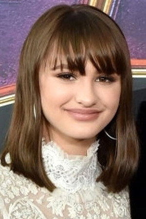 Ava Russo portrait