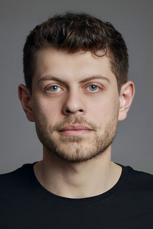 Sezer Arıçay portrait