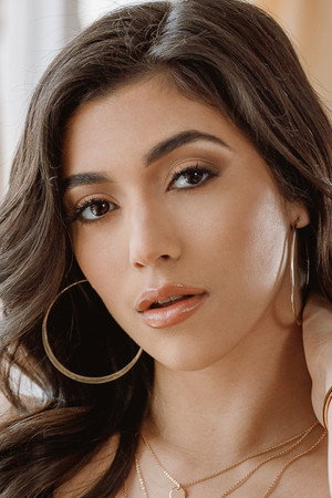 Brooklyn Gray portrait