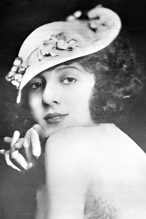 Helen Shipman portrait