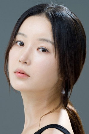Yoo Ra-seong portrait