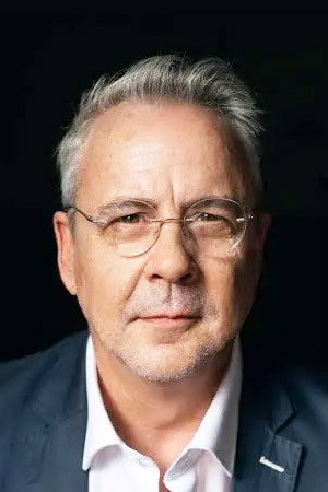 Richard Waugh portrait