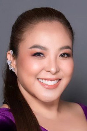 Warinda Damrongphol portrait