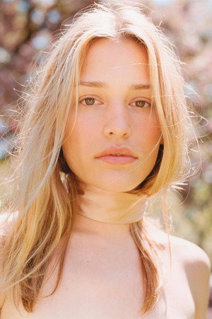 Piper Perabo portrait