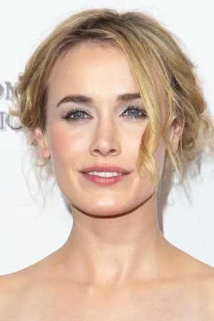 Dominique McElligott portrait