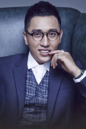Hu Qiao-Hua portrait