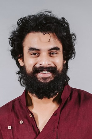 Tovino Thomas portrait