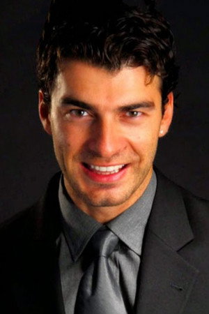 Özgür Özberk portrait
