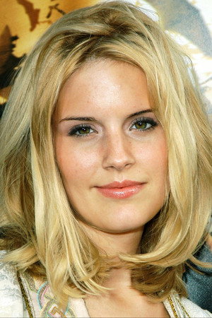 Maggie Grace portrait