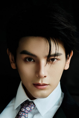 Yao Chi portrait