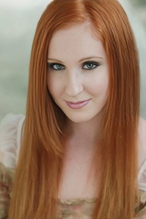 Shayne Leighton portrait