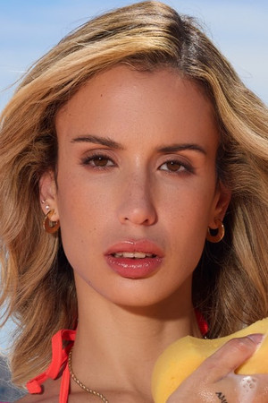 Mellany Lapiedra portrait