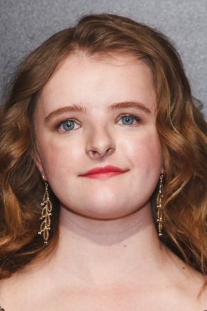 Milly Shapiro portrait