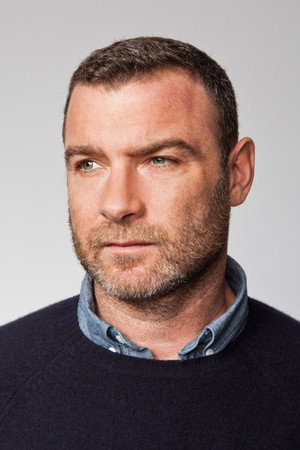 Liev Schreiber portrait