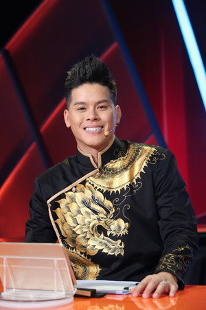 John Huy Trần portrait