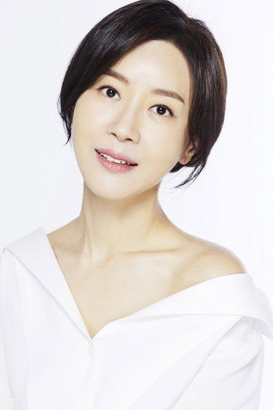 Kim Hee-jung portrait