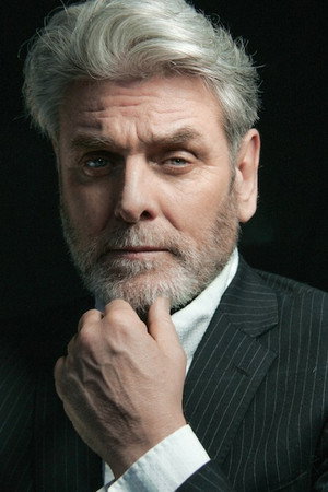 Mitchell Mullen portrait