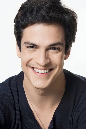 Mateus Solano portrait