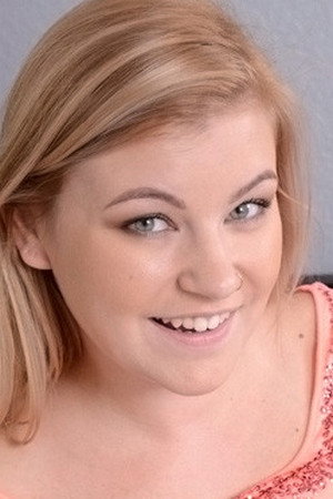 Kayleigh Nichole portrait