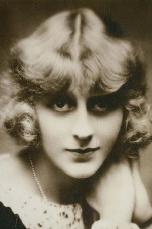 Lucienne Legrand portrait