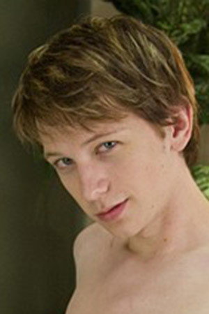 Xander Dais portrait