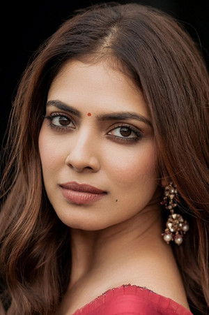 Malavika Mohanan portrait