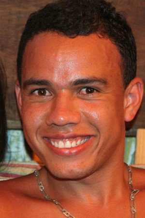 Roger Moura portrait