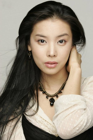 Kim Hyo-Seon portrait