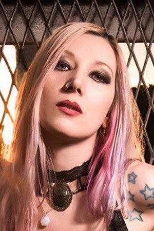 Morrigan Chronnenberg portrait