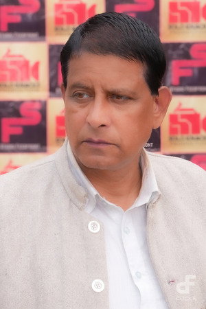 Sarwan Hans portrait