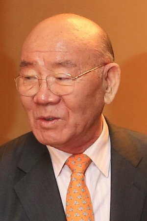 Chun Doo-hwan portrait