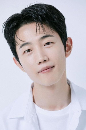 Lee Seo-han portrait