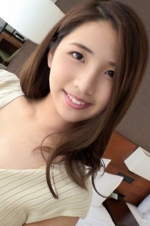 Shion Nagisawa portrait