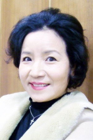 Park Hye-jin portrait
