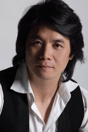 Sherwood Hu portrait