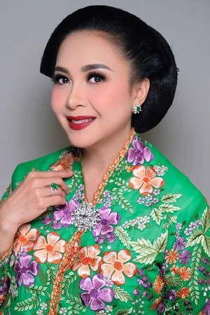 Sundari Soekotjo portrait