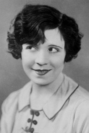 Estelle Brody portrait