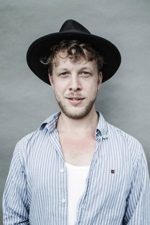 Ted Dwane portrait