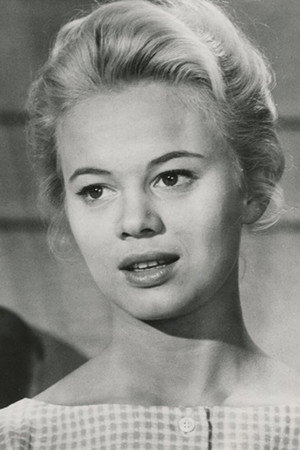 Toby Michaels portrait