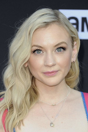 Emily Kinney portrait