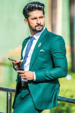 Ravi Dubey portrait