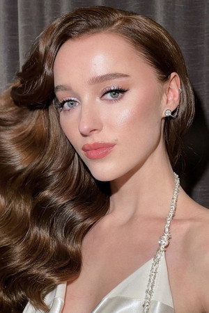 Phoebe Dynevor portrait