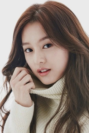 Kim Ji-won portrait