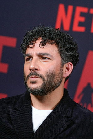Ennis Esmer portrait
