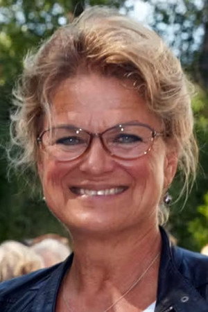 Pia Jondal portrait