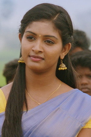 Arthika portrait