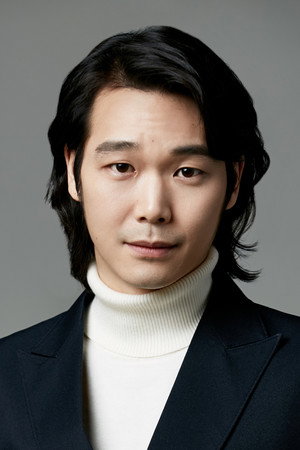 Yoon Jeong-seop portrait