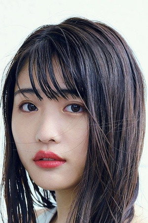 Momoka Ishida portrait